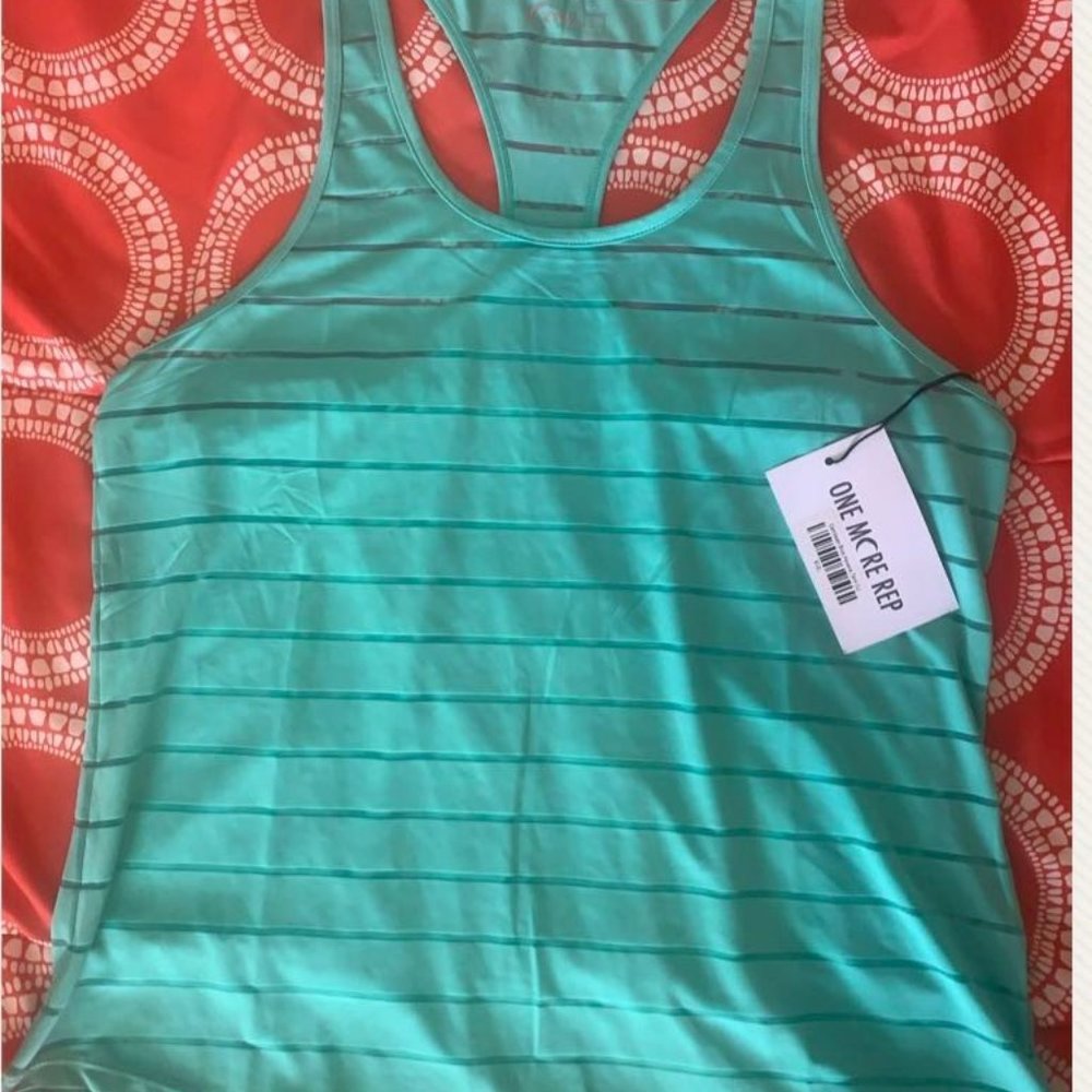 NWT Zyia Havana Tank